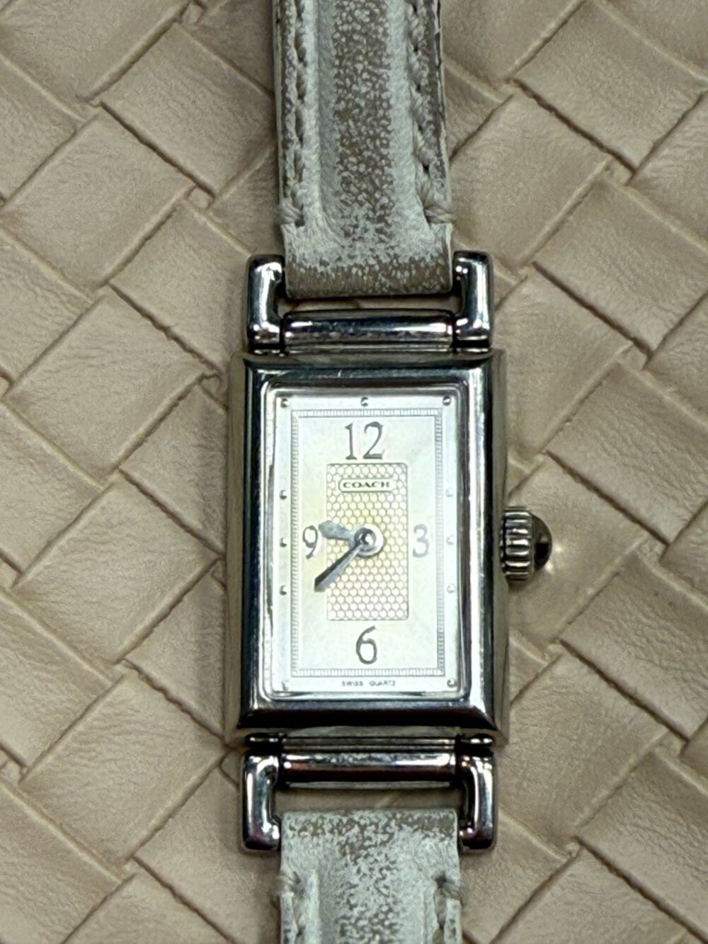 Vintage Coach Tank Watch Women Dial Silver Tone Rectangle Model 0820 New Battery - Picture 2 of 8
